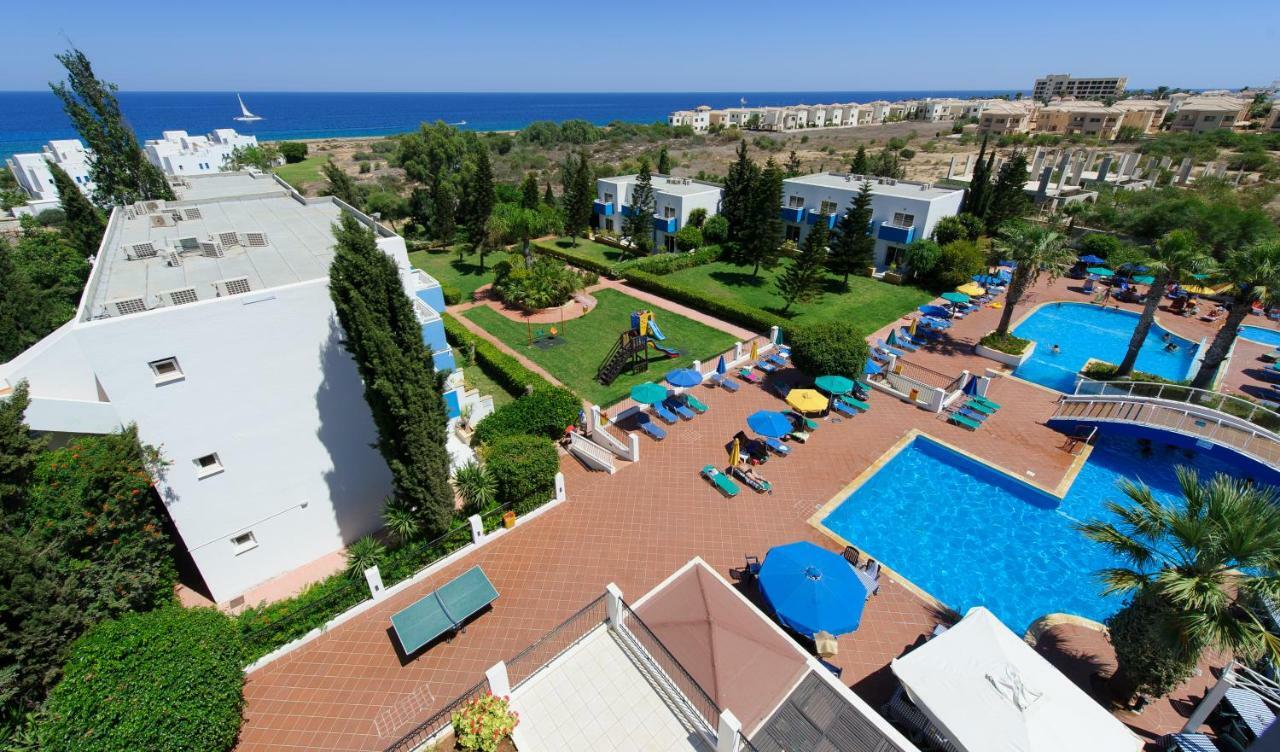 Paramount Hotel Apartments Protaras Exterior foto